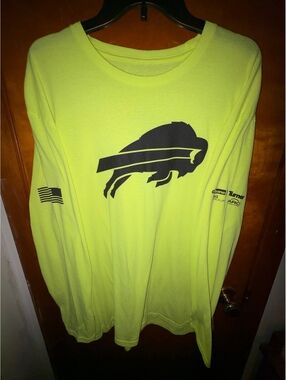 Buffalo Bills New Highmark Stadium Construction “Built for Buffalo” Shirt XL
